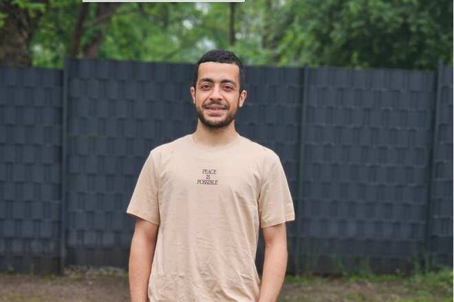 Men's organic cotton t-shirt with Peace is Possible small print